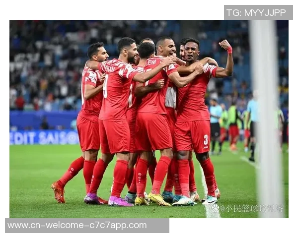 那不勒斯与阿尔克马的精彩对决结果揭晓，球迷热议赛场表现与未来展望