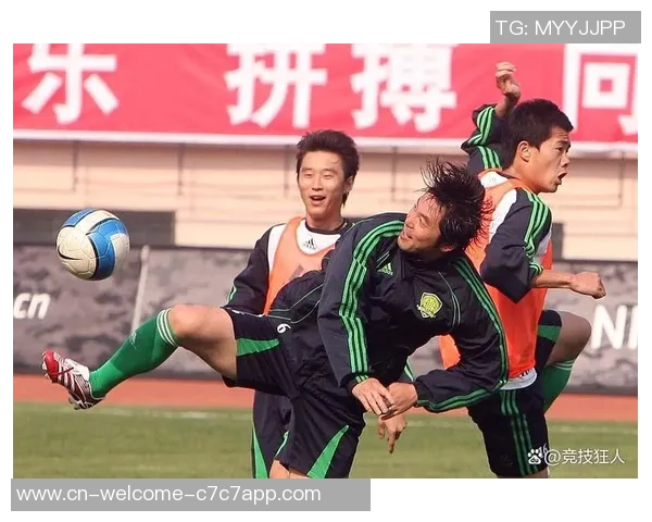 国安续约范双杰真的稳吗?年青后卫扎堆,看似光亮实则隐藏危险! 国安续约范双杰真的稳吗?年青后卫扎堆,看似光亮实则隐藏危险!